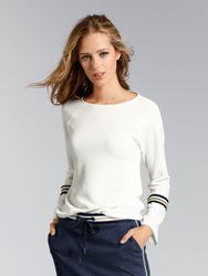 37399665_peterhahnss18esther_4.jpg