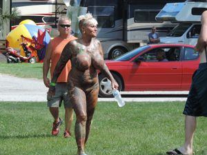 Nudes a Poppin Festival 2016-o6xffah2ia.jpg
