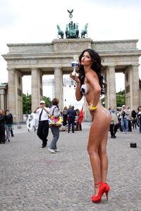 German Celebrity Micaela Scaefer 76x0h24p7j