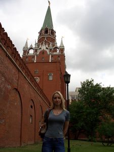 Russian blonde like to flash x225-m6xwacluhn.jpg