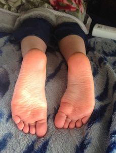 Bare feet, bare foot, stockings, candid, self-timer, feet-w7atqh9khj.jpg