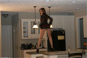 Next Door Nikki (1000 Photos Set) m7aw89ppq5