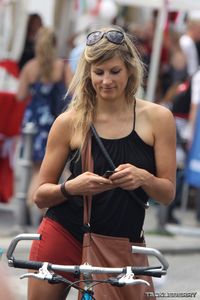 Candid Hotties - 03 l7bms45rdy