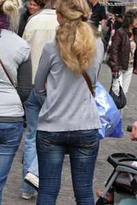 Candid Hotties - 03 y7bmti1e7l