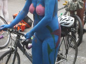 Fremont Solstice Naked Cyclists 2012 - MORE!!-q7c5rbnl3v.jpg