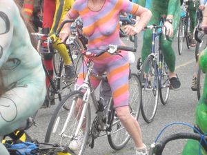 Fremont Solstice Naked Cyclists 2012-n7c5r07e4i.jpg