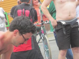 Fremont Solstice Naked Cyclists 2012 - MORE!!-m7c5rcppxx.jpg