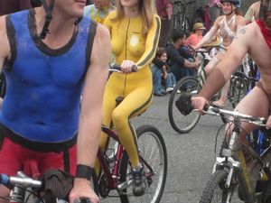 Fremont Solstice Naked Cyclists 2012 - MORE!!-y7c5rdvg1w.jpg