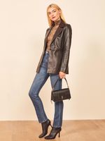 44889917_evelyn-boot_black_1.jpg